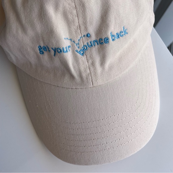 *Limited Edition* Peach & Lily Embroidered Cream Canvas Baseball Cap - Picture 5 of 9